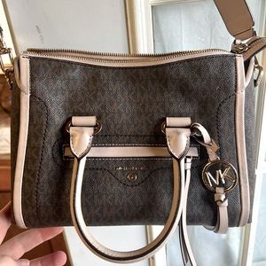 Michael Kors purse